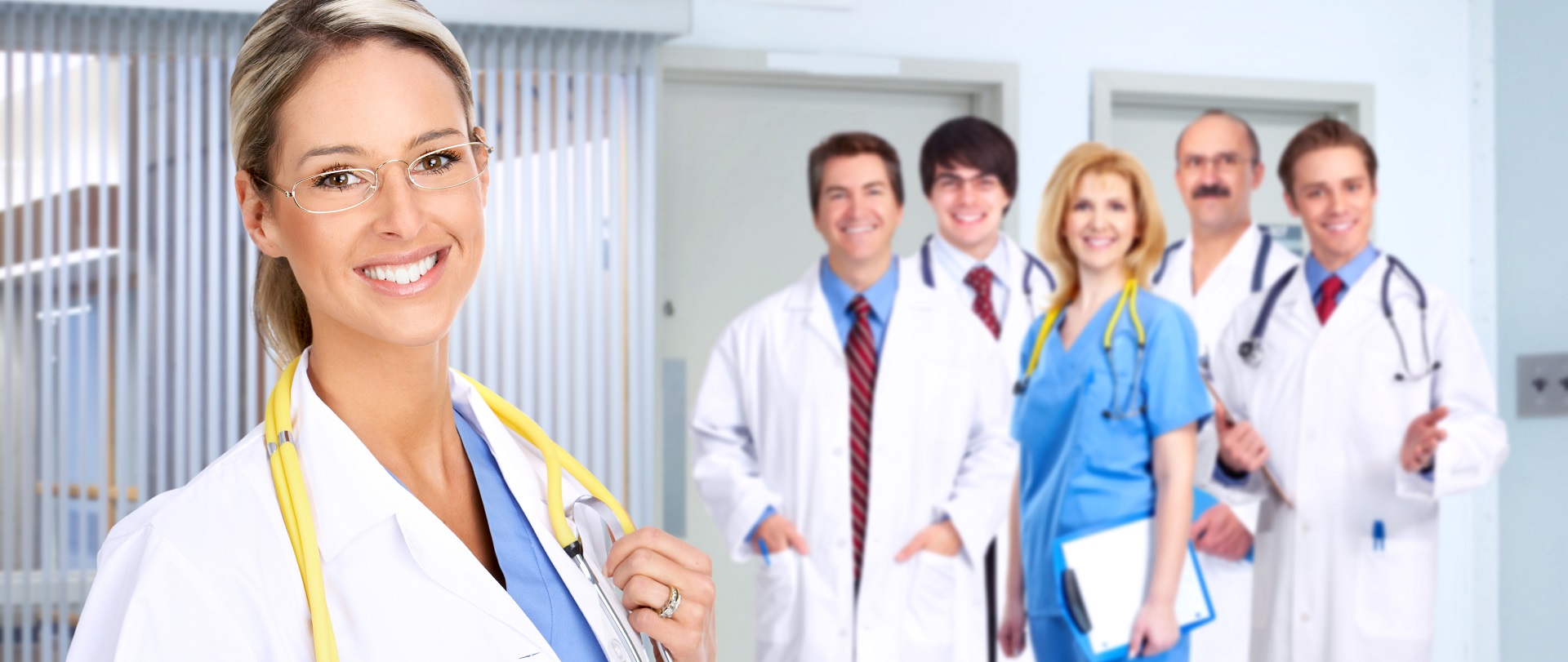 Mit einem Wechsel in die private Krankenversicherung kann viel Geld eingespart werden